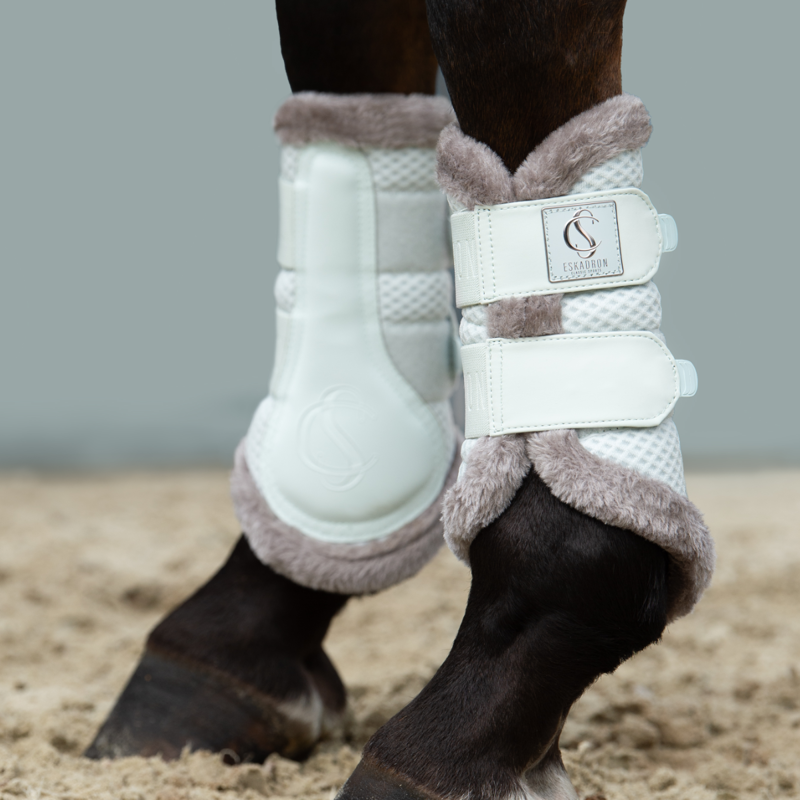 Eskadron Mesh Faux Fur Tendon Boots Classic Sports SS24 - Powder Green-1