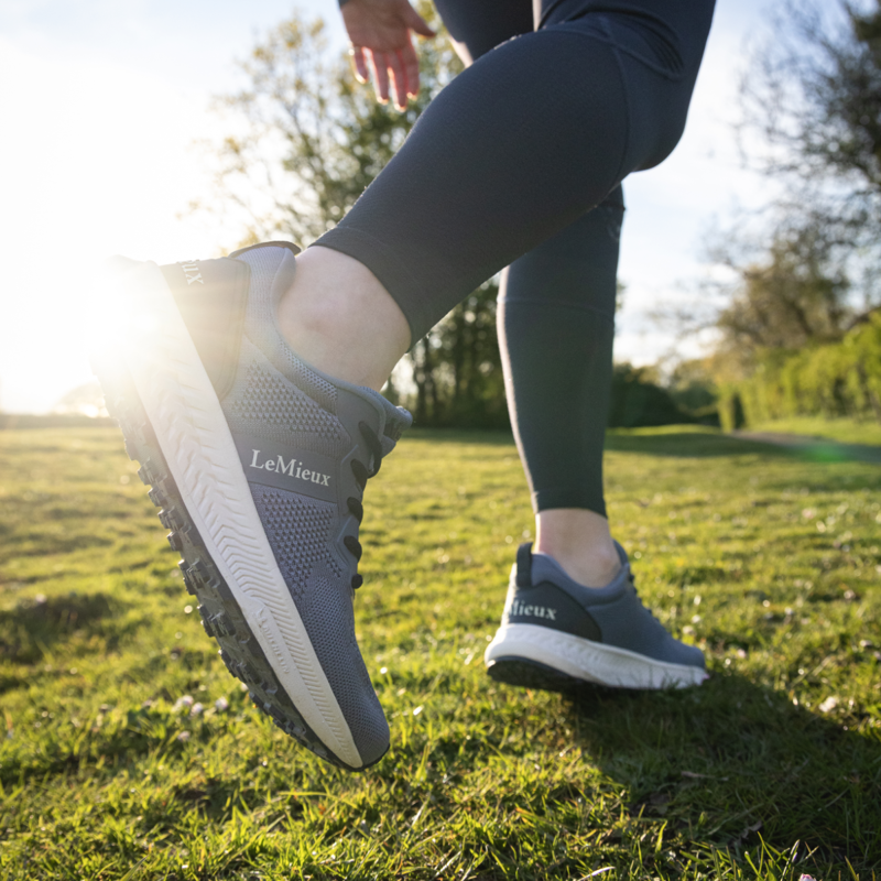 LeMieux Trax-Lite Trainer - Jay Blue-11