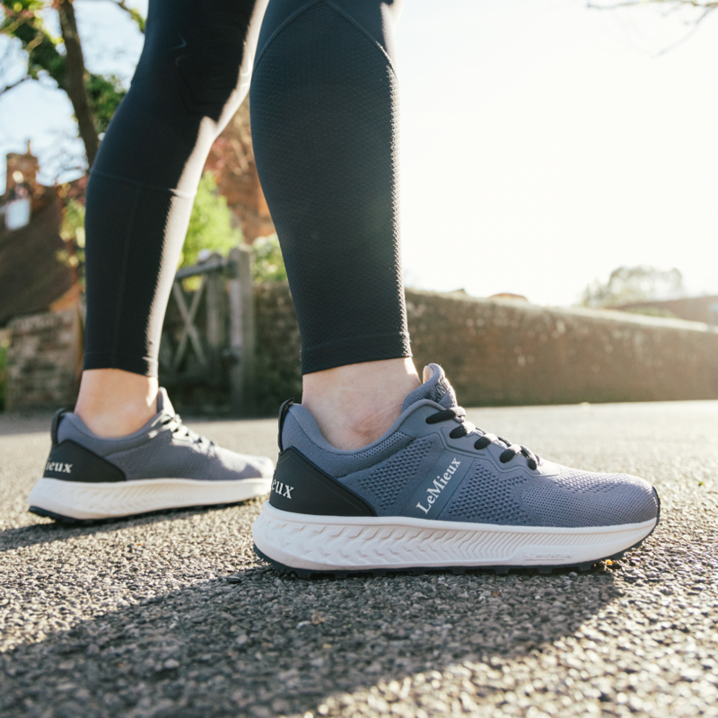 LeMieux Trax-Lite Trainer - Jay Blue-9