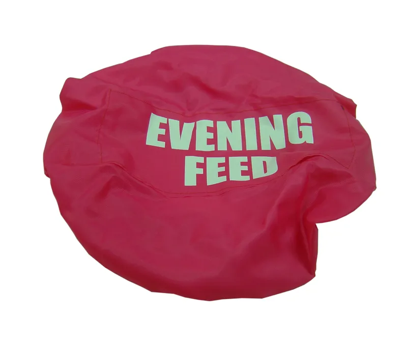 Bitz Evening Feed Bucket Cover in Pink