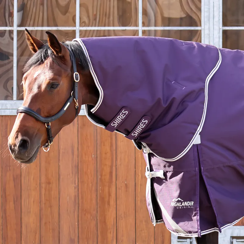 Shires Highlander Original 100 Turnout Rug Neck Cover - Plum